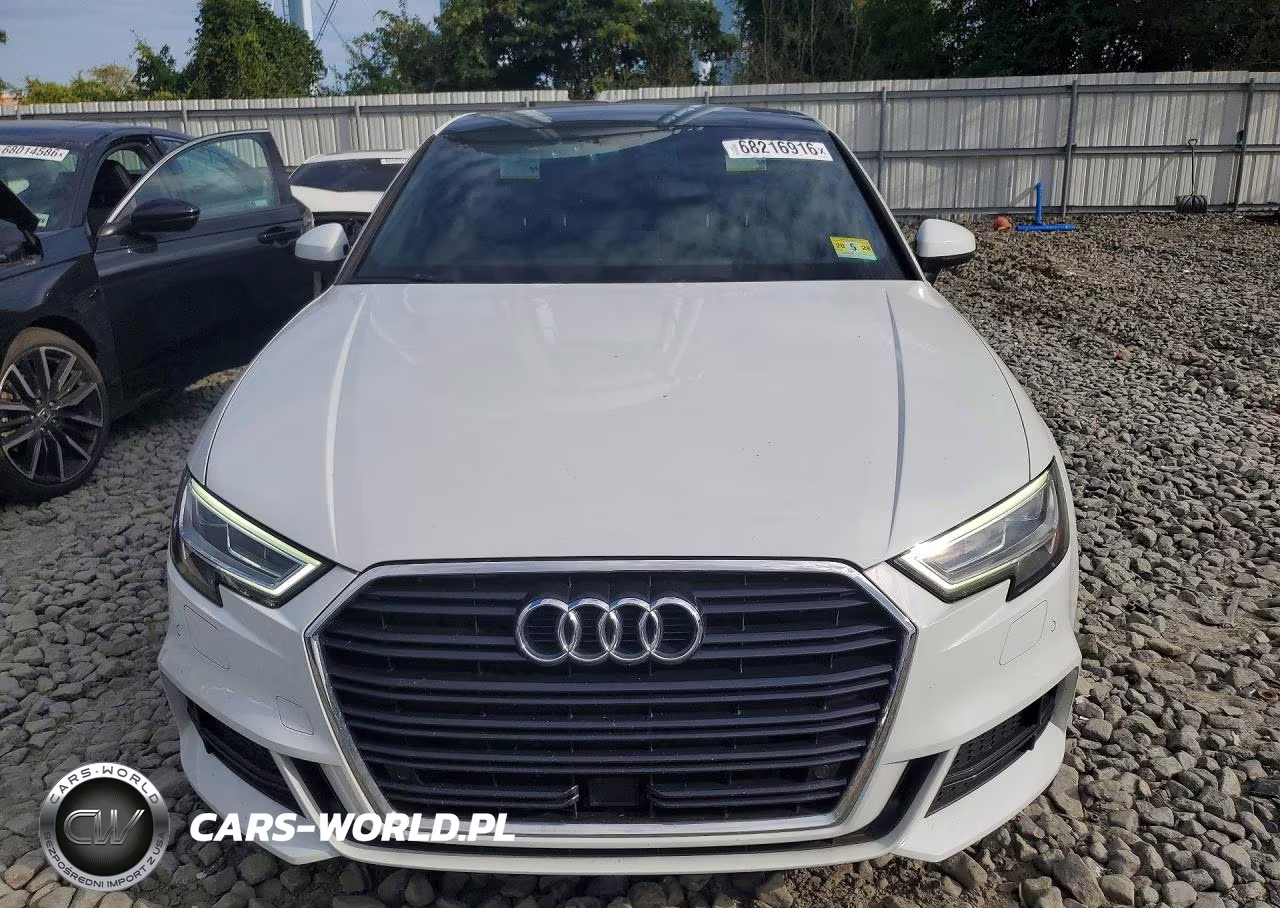 2019 Audi A3 Premium Plus VIN:WAUJEGFF0KA076483 - 5