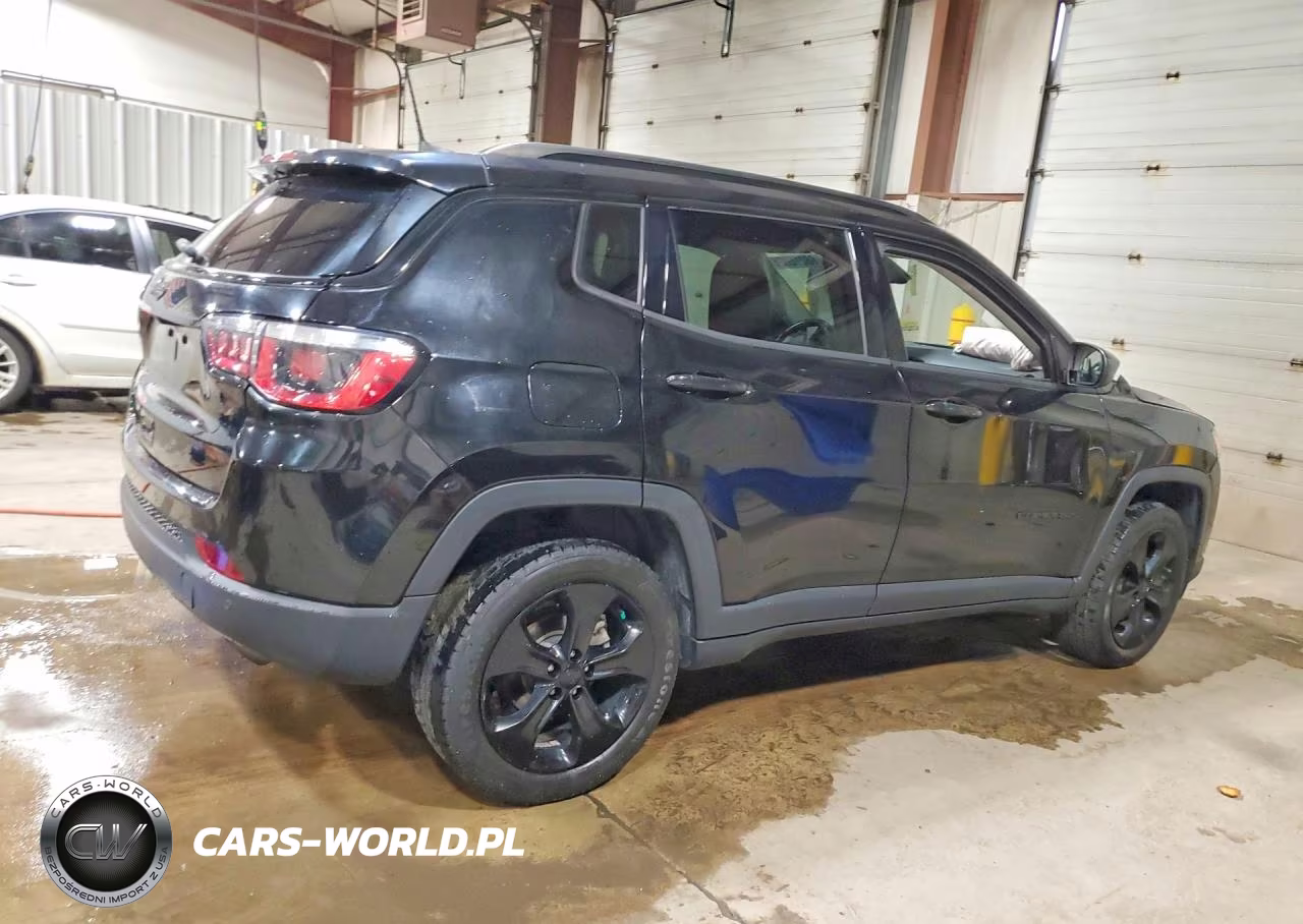 2019 Jeep Compass Latitude VIN:3C4NJDBB1KT648560 - 3