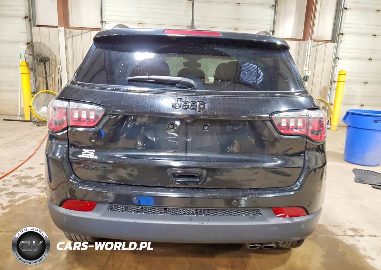 2019 Jeep Compass Latitude VIN:3C4NJDBB1KT648560 - 6