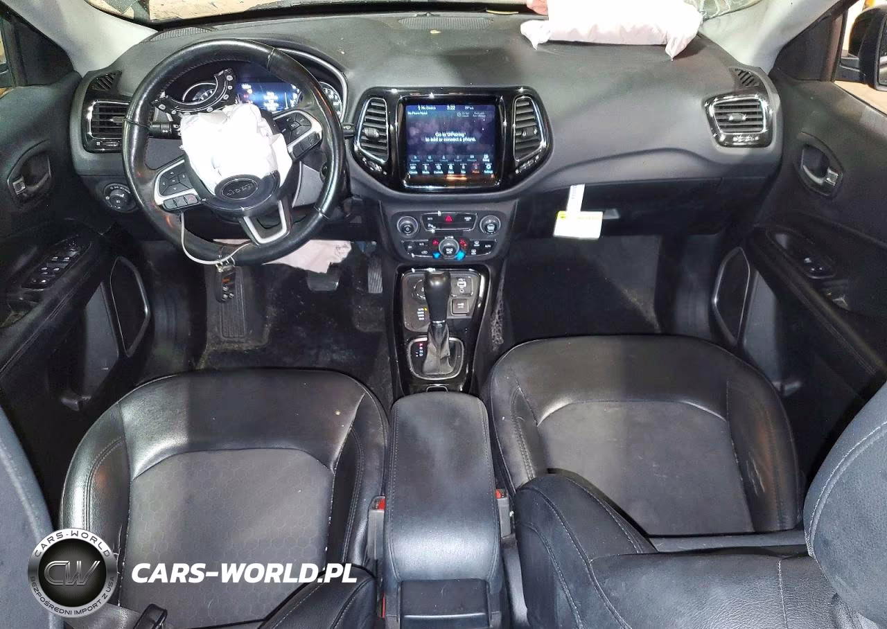 2019 Jeep Compass Latitude VIN:3C4NJDBB1KT648560 - 8