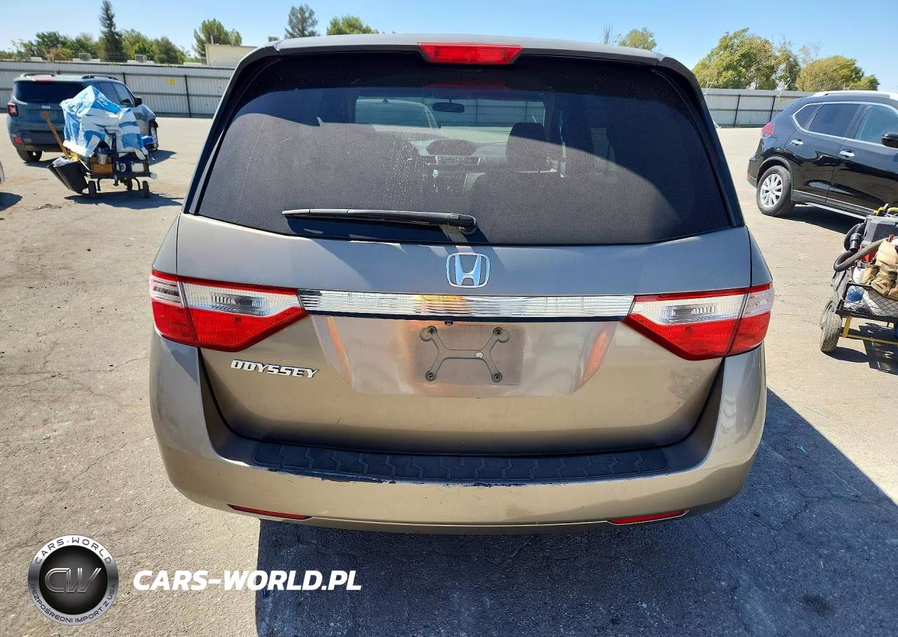 2013 Honda Odyssey Lx VIN:5FNRL5H23DB063828 - 6
