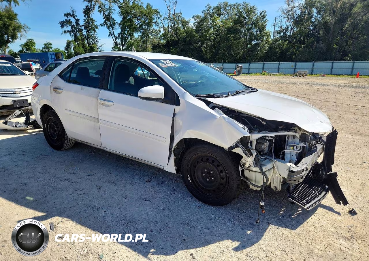 2019 Toyota Corolla Le VIN:2T1BURHE6KC227865 - 4