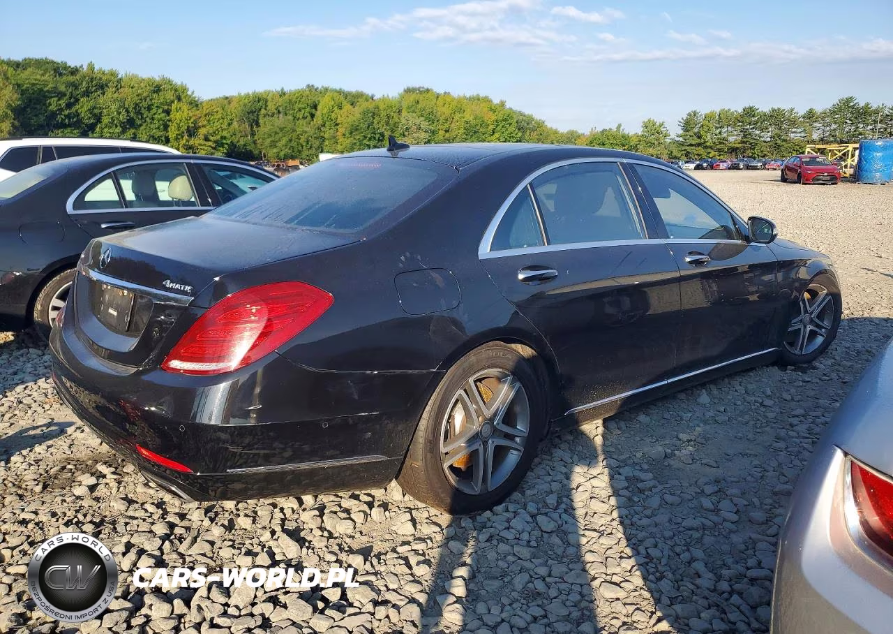 2016 Mercedes-Benz S VIN:WDDUG8FB7GA245005 - 3