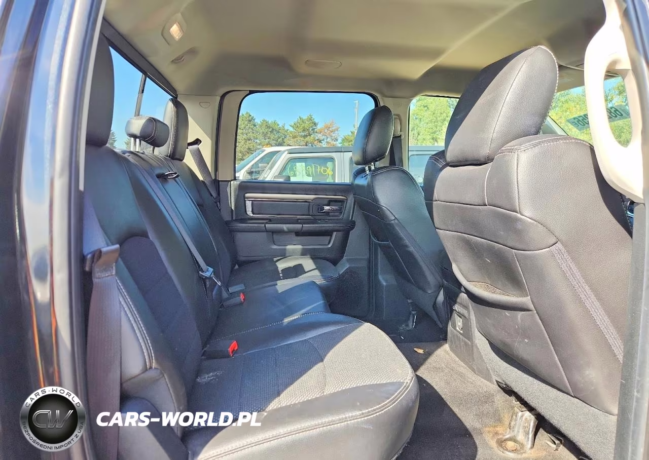 2016 Ram 1500 Sport VIN:1C6RR7UT4GS301080 - 10