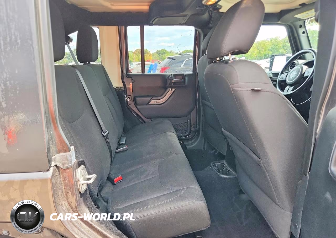 2018 Jeep Wrangler Unlimited Sport VIN:1C4HJWDGXJL814389 - 10