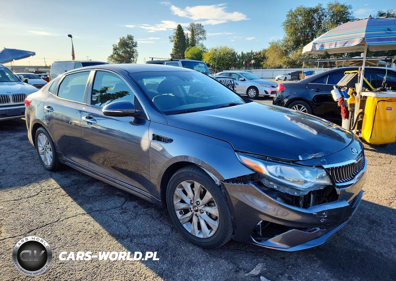 2019 Kia Optima Lx VIN:5XXGT4L31KG288180 - 4