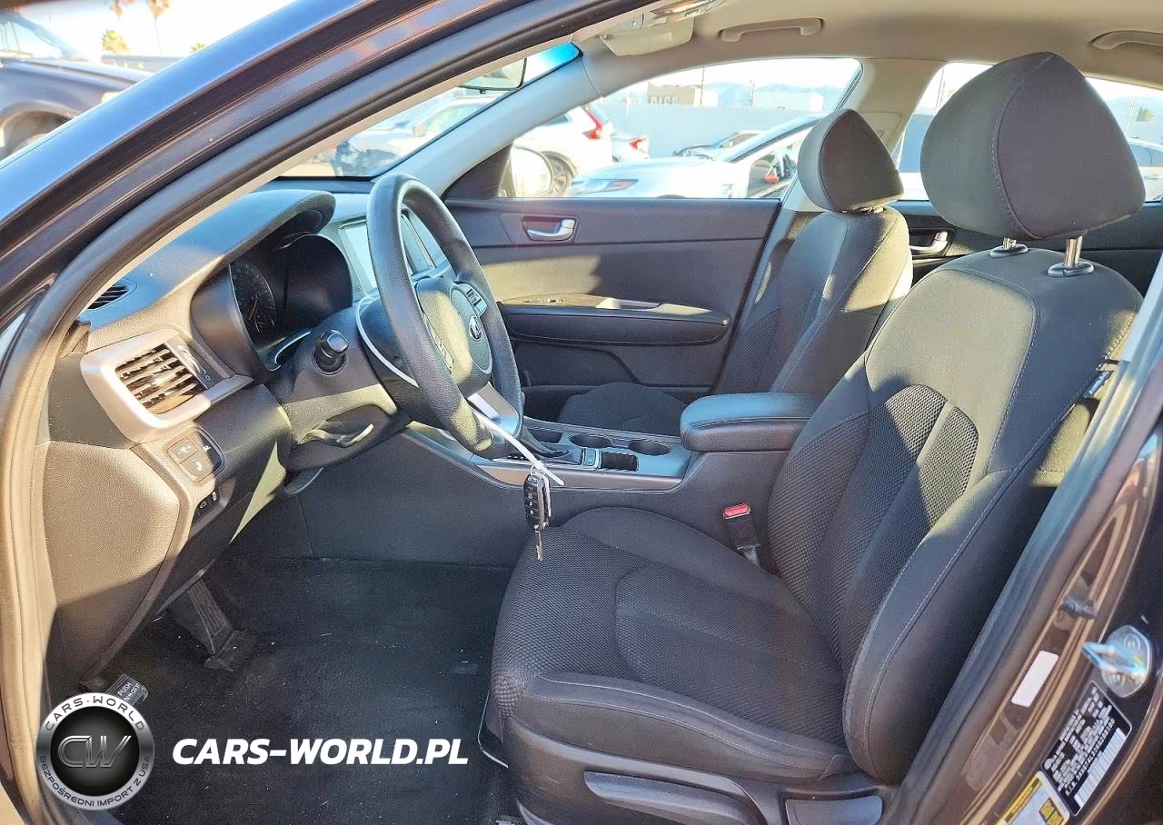 2019 Kia Optima Lx VIN:5XXGT4L31KG288180 - 7