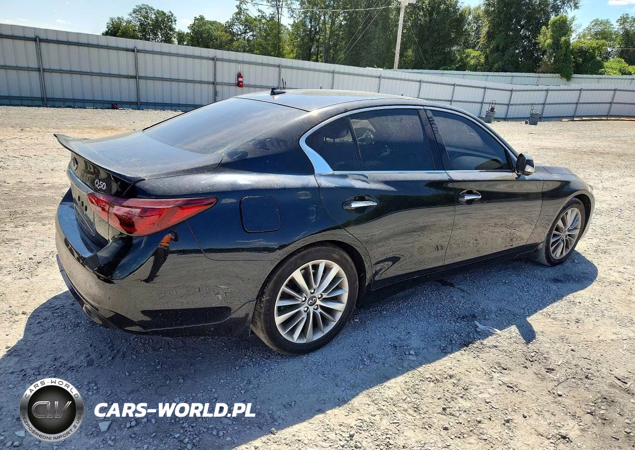 2022 Infiniti Q50 Luxe VIN:JN1EV7BPXNM312033 - 3