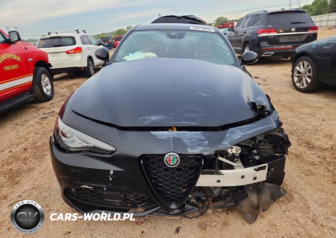 2022 Alfa Romeo Giulia Super VIN:ZARFANBN9N7663259 - 5