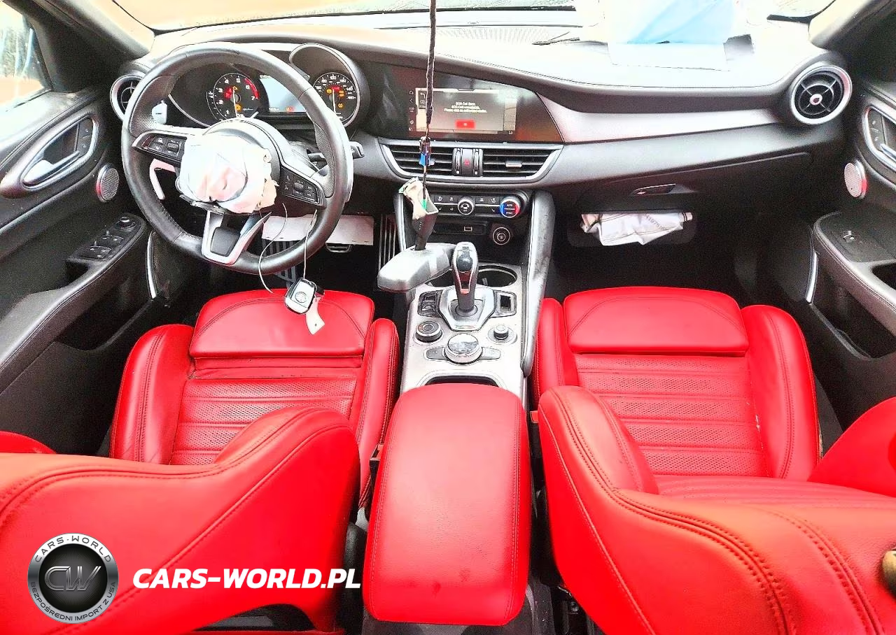 2022 Alfa Romeo Giulia Super VIN:ZARFANBN9N7663259 - 8