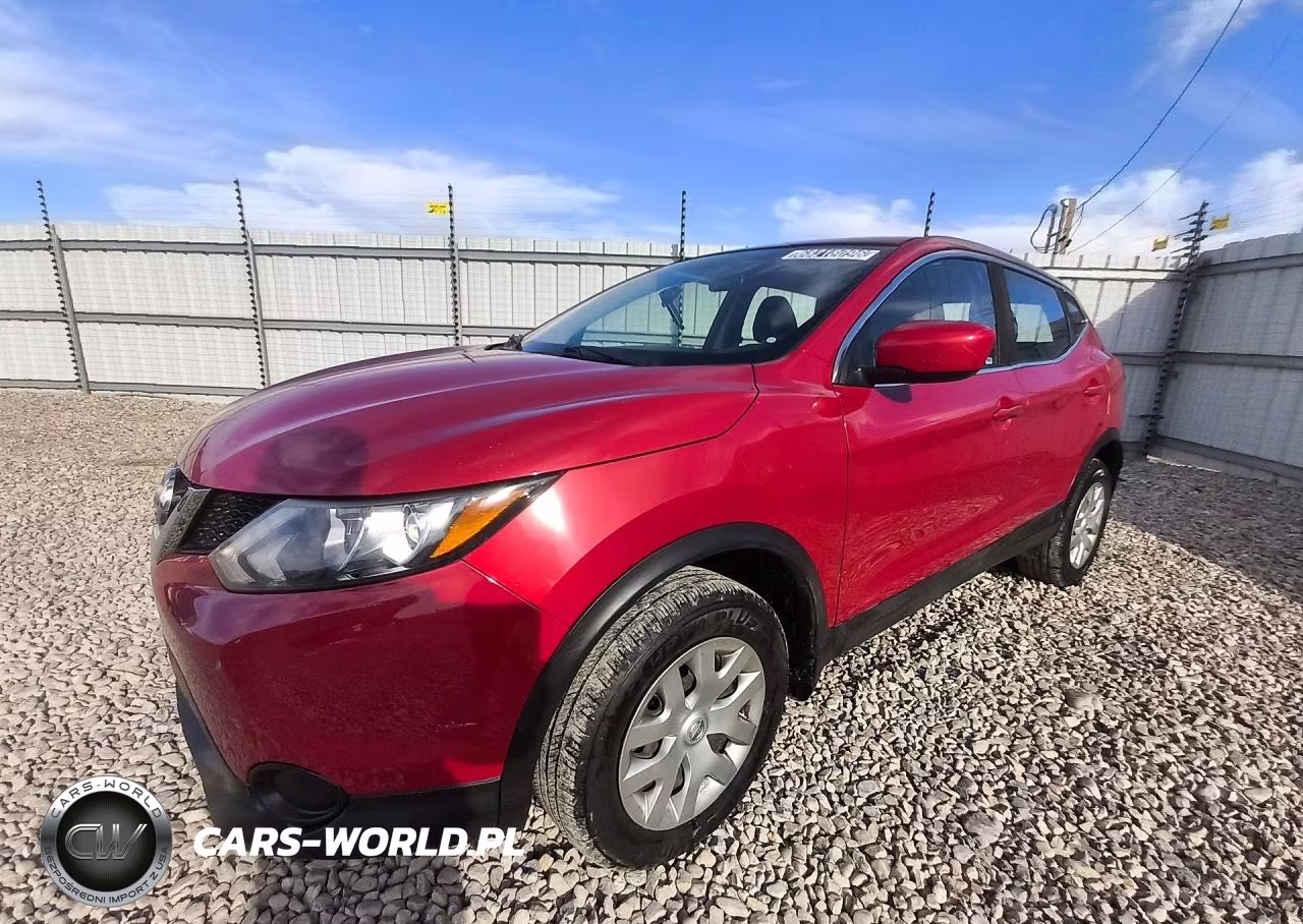 2018 Nissan Rogue Sport S VIN:JN1BJ1CP1JW104857 - 1