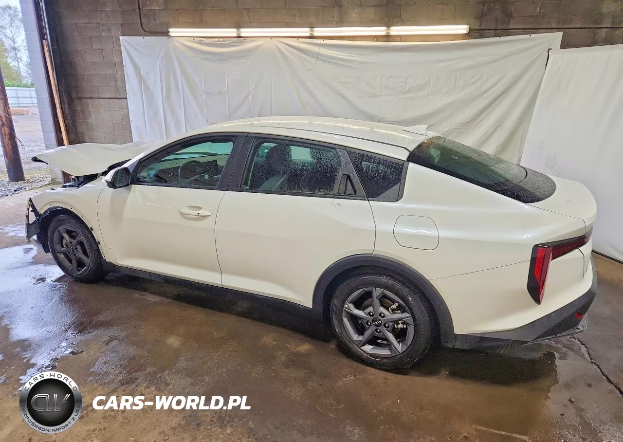 2026 Kia K4 Lxs VIN:3KPFT4DE2TE291305 - 2
