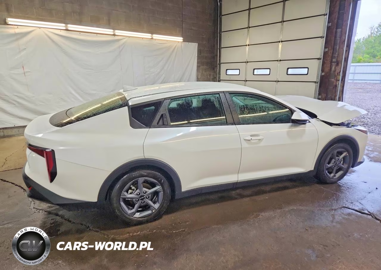 2026 Kia K4 Lxs VIN:3KPFT4DE2TE291305 - 3