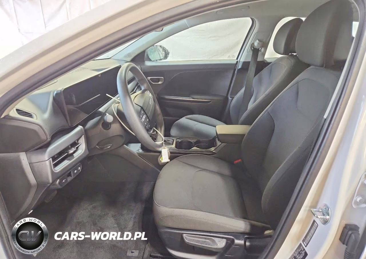 2026 Kia K4 Lxs VIN:3KPFT4DE2TE291305 - 7