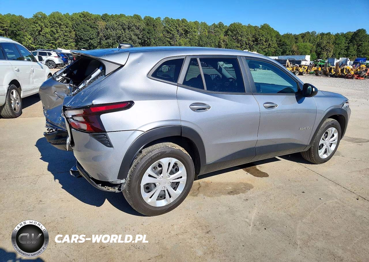 2026 Chevrolet Trax Ls VIN:KL77LFEP4TC002641 - 3