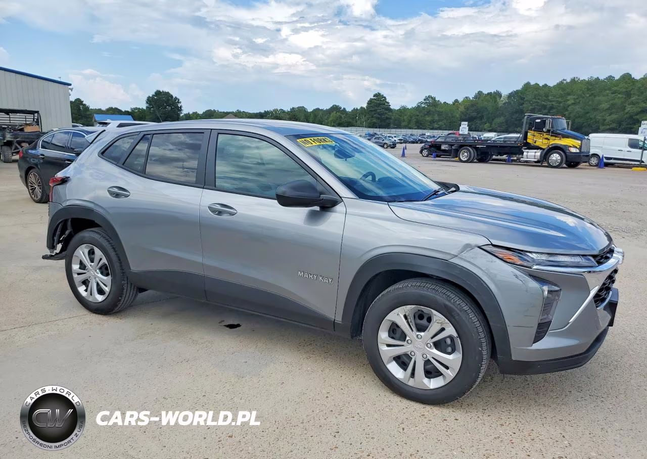2026 Chevrolet Trax Ls VIN:KL77LFEP4TC002641 - 4