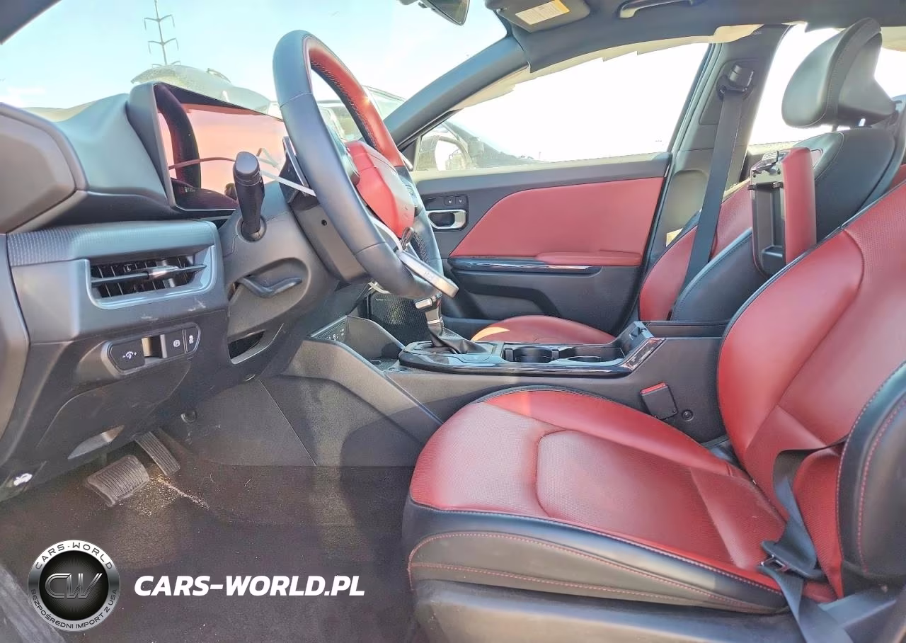 2026 Kia K4 Gt Line VIN:3KPFW4DE7TE330249 - 7