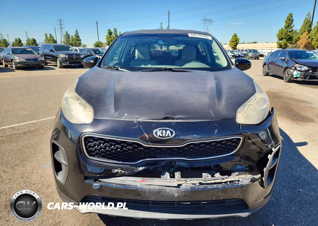 2018 Kia Sportage Lx VIN:KNDPM3AC9J7399075 - 5