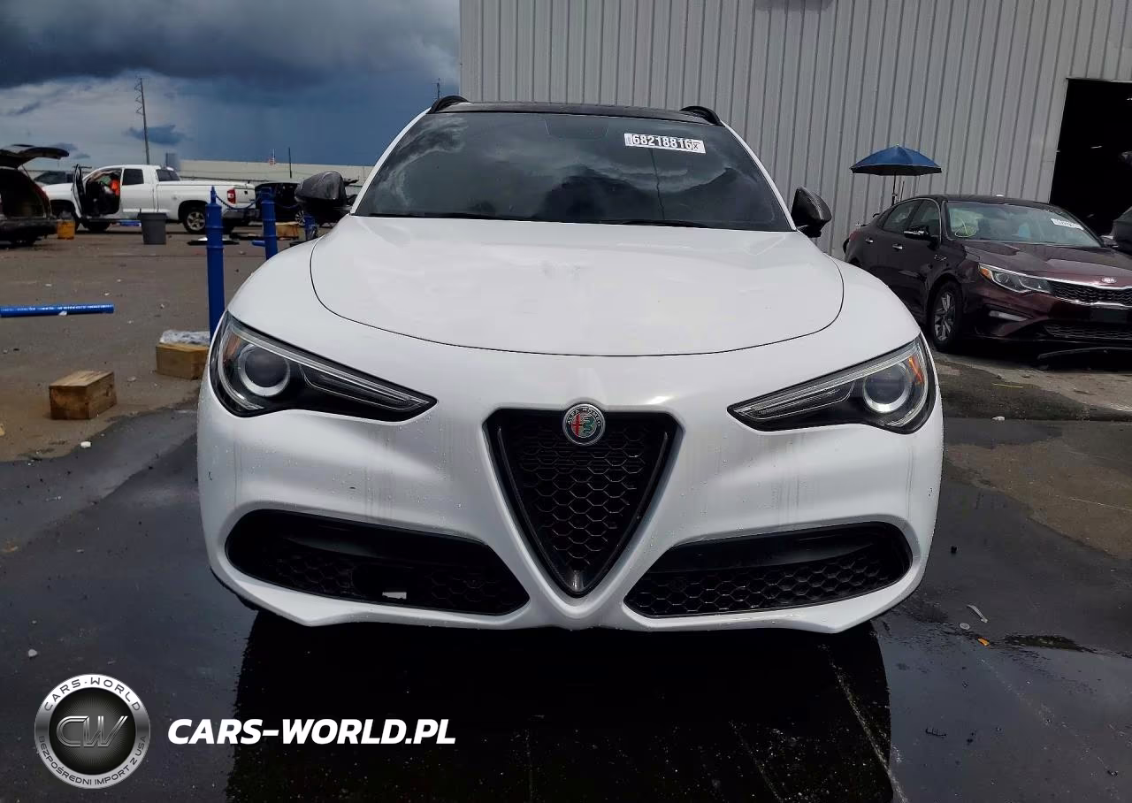 2019 Alfa Romeo Stelvio Ti VIN:ZASPAKBN0K7C70332 - 5
