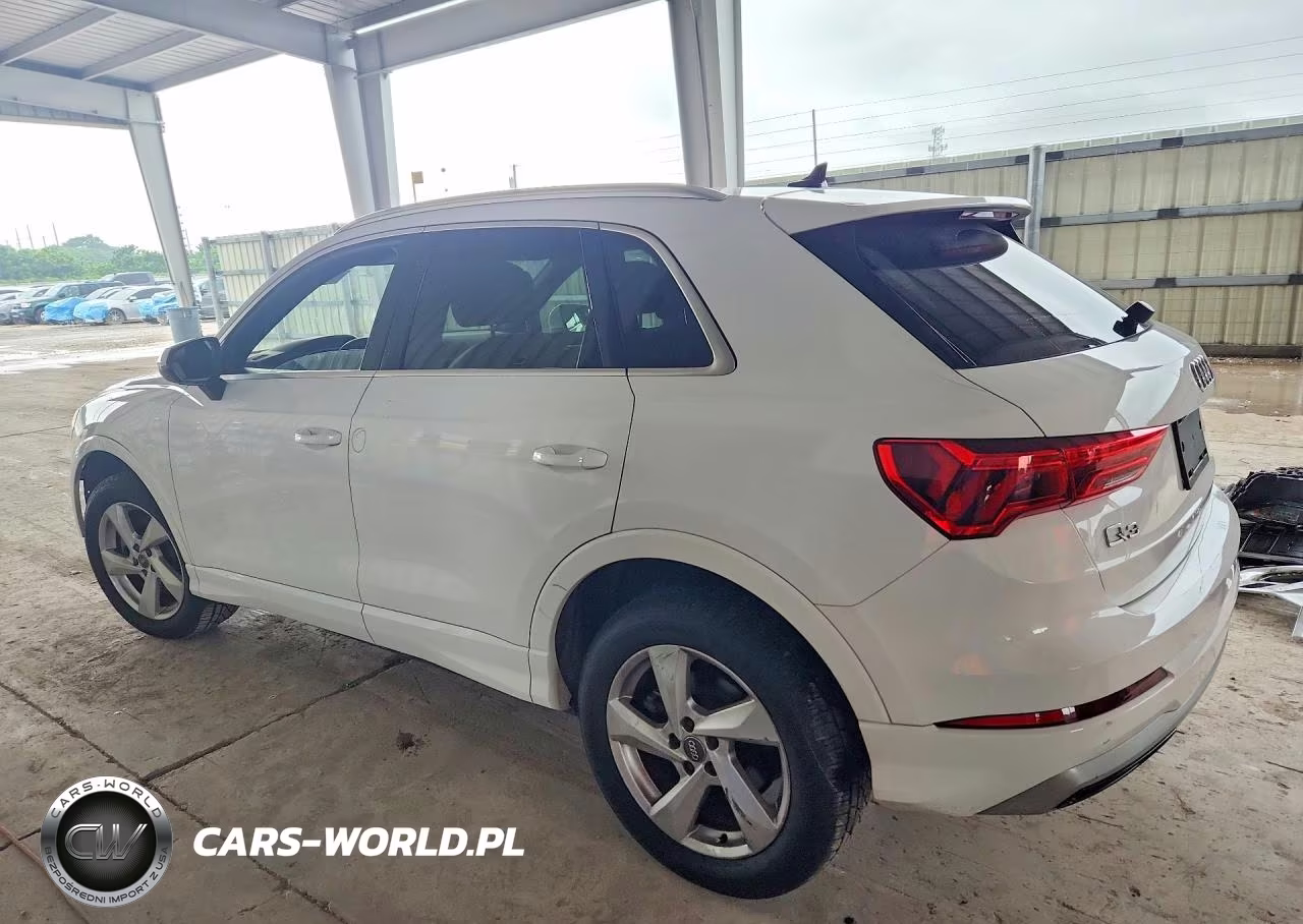 2020 Audi Q3 Premium VIN:WA1AECF38L1027710 - 2