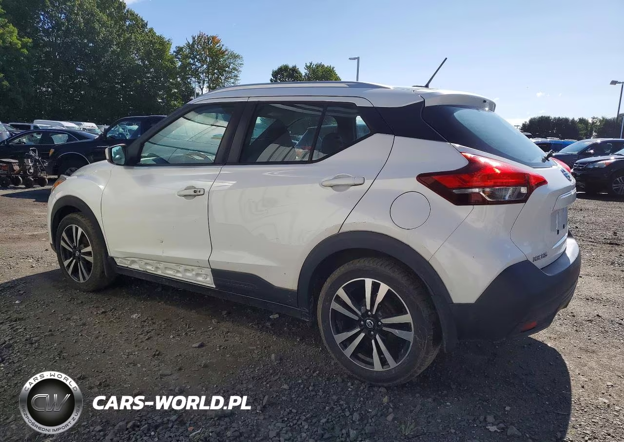 2019 Nissan Kicks Sv VIN:3N1CP5CU2KL534792 - 2