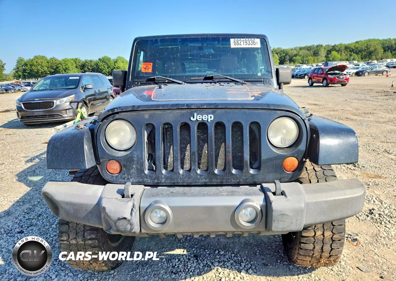 2011 Jeep Wrangler Unlimited Sport VIN:1J4BA3H16BL621999 - 5