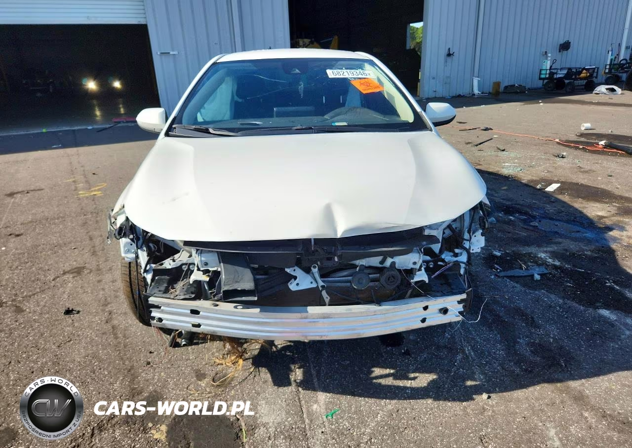 2022 Toyota Corolla Le VIN:JTDEAMDE3NJ051686 - 5