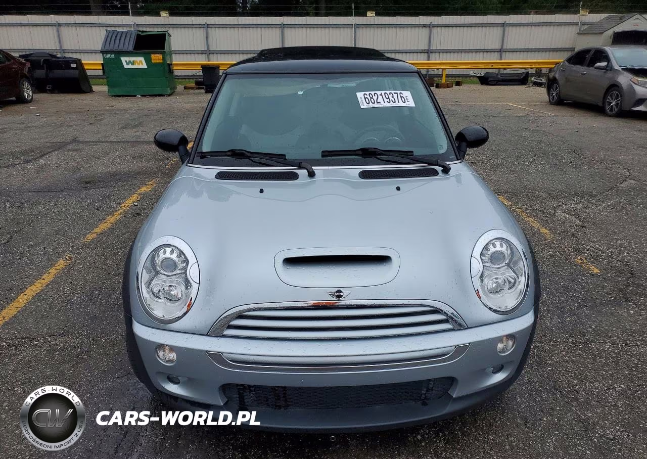 2005 Mini Cooper S VIN:WMWRE33445TD93323 - 5