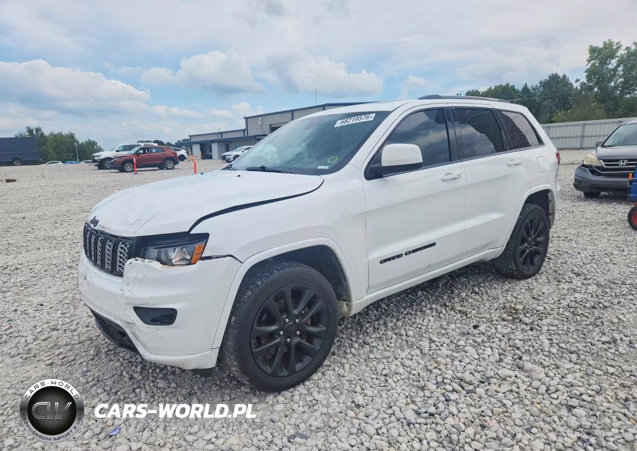 2020 Jeep Grand Cherokee Laredo