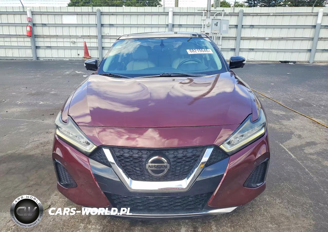 2017 Nissan Maxima Platinum VIN:1N4AA6AP7HC424209 - 5
