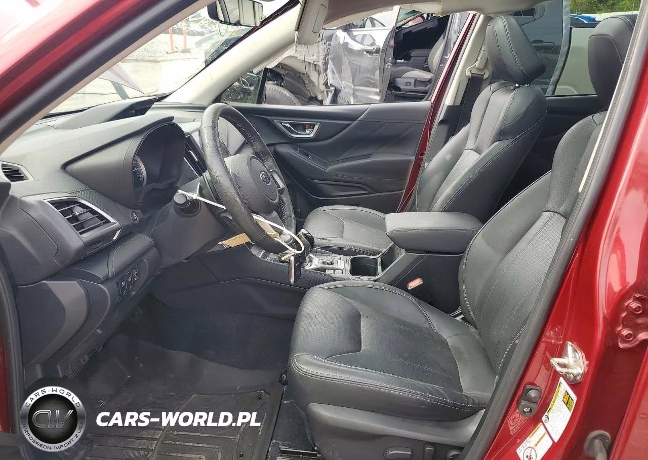 2020 Subaru Forester Touring VIN:JF2SKAXC1LH486317 - 7