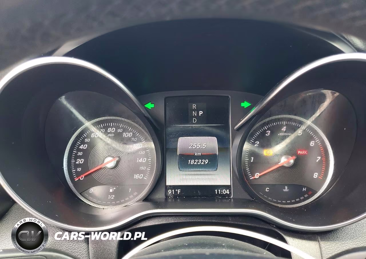 2018 Mercedes-Benz C 300 VIN:55SWF4JB9JU242772 - 9