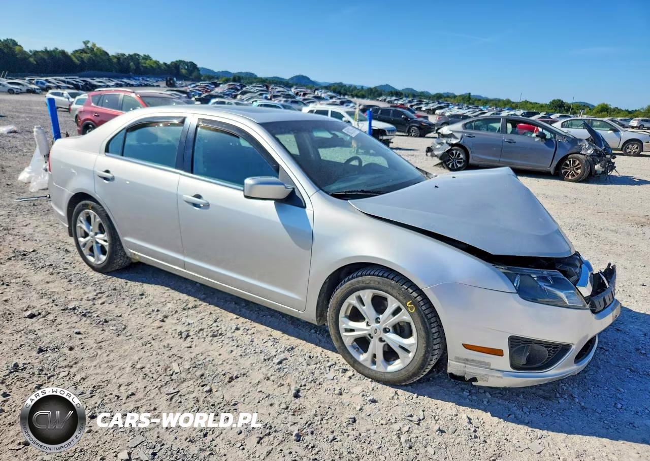 2012 Ford Fusion Se VIN:3FAHP0HA9CR347851 - 4
