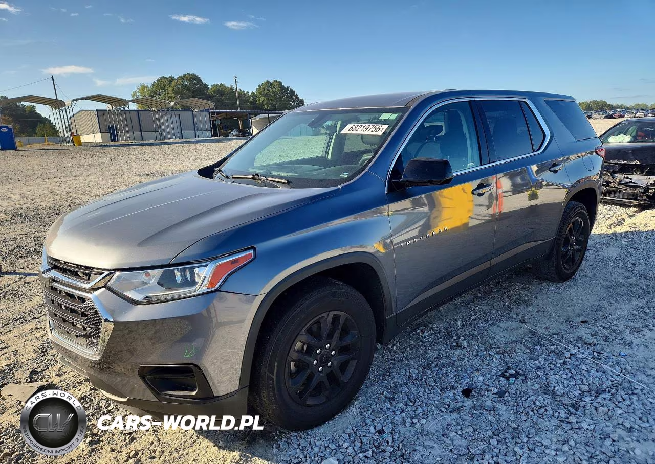 2018 Chevrolet Traverse Ls VIN:1GNERFKW5JJ111260 - 1