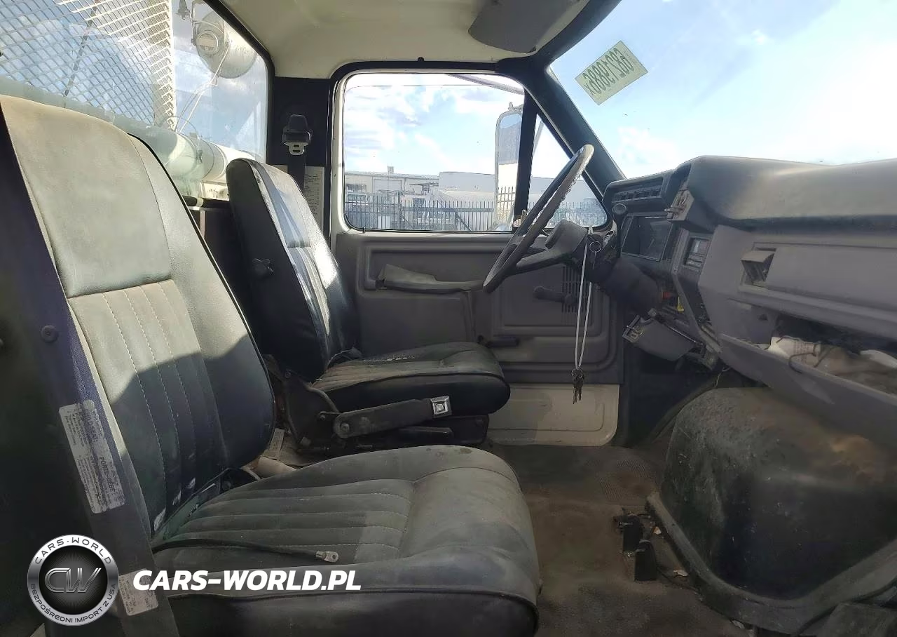 1997 Ford F800 Utility - Service Truck VIN:1FDXF80E1VVA13403 - 6