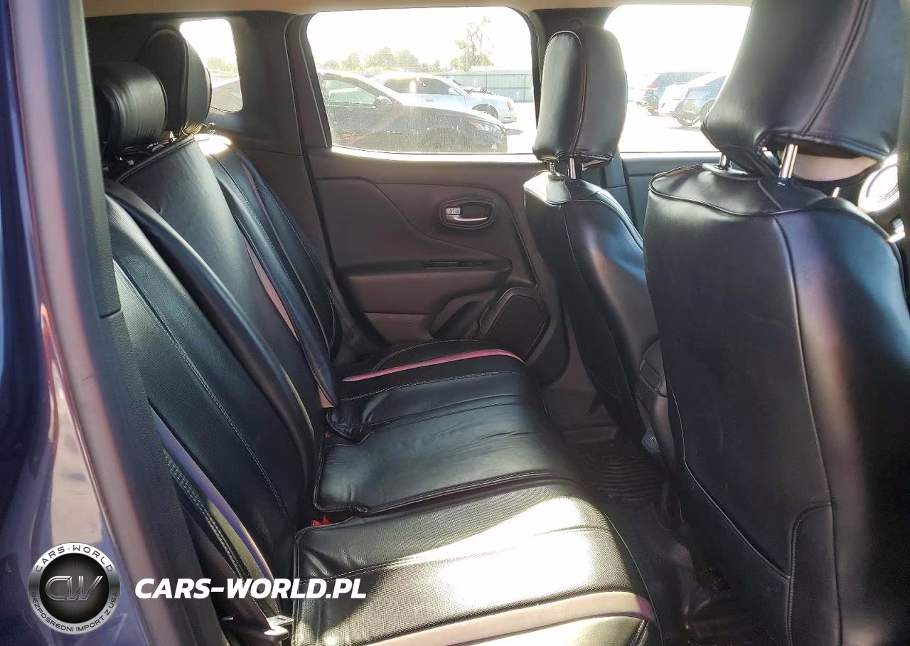 2020 Jeep Renegade Latitude VIN:ZACNJBBB2LPL28822 - 11