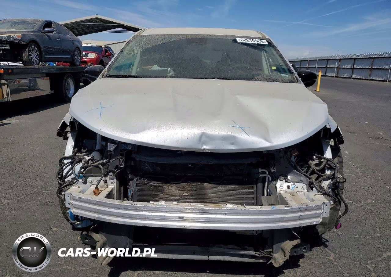 2024 Chrysler Pacifica Touring L VIN:2C4RC1BG3RR132977 - 5