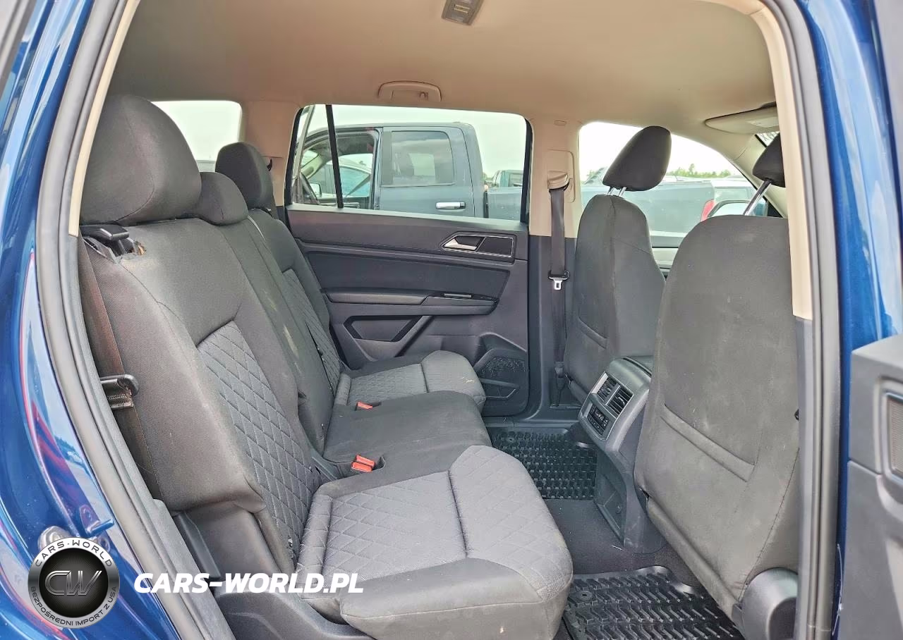 2018 Volkswagen Atlas S VIN:1V2AP2CA5JC598259 - 11