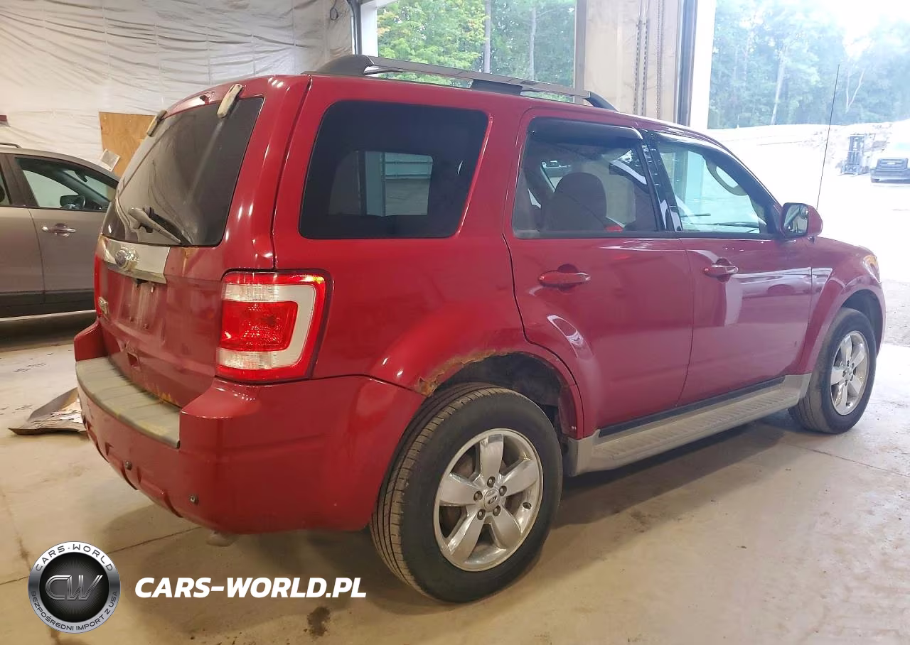 2010 Ford Escape Limited VIN:1FMCU9E75AKD15910 - 3