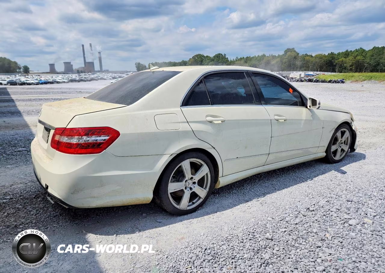 2010 Mercedes-Benz E 350 VIN:WDDHF5GB3AA092096 - 3