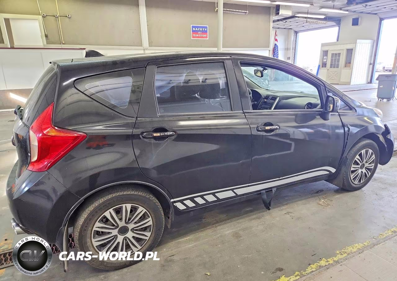 2014 Nissan Versa Note S Plus VIN:3N1CE2CP9EL431811 - 3