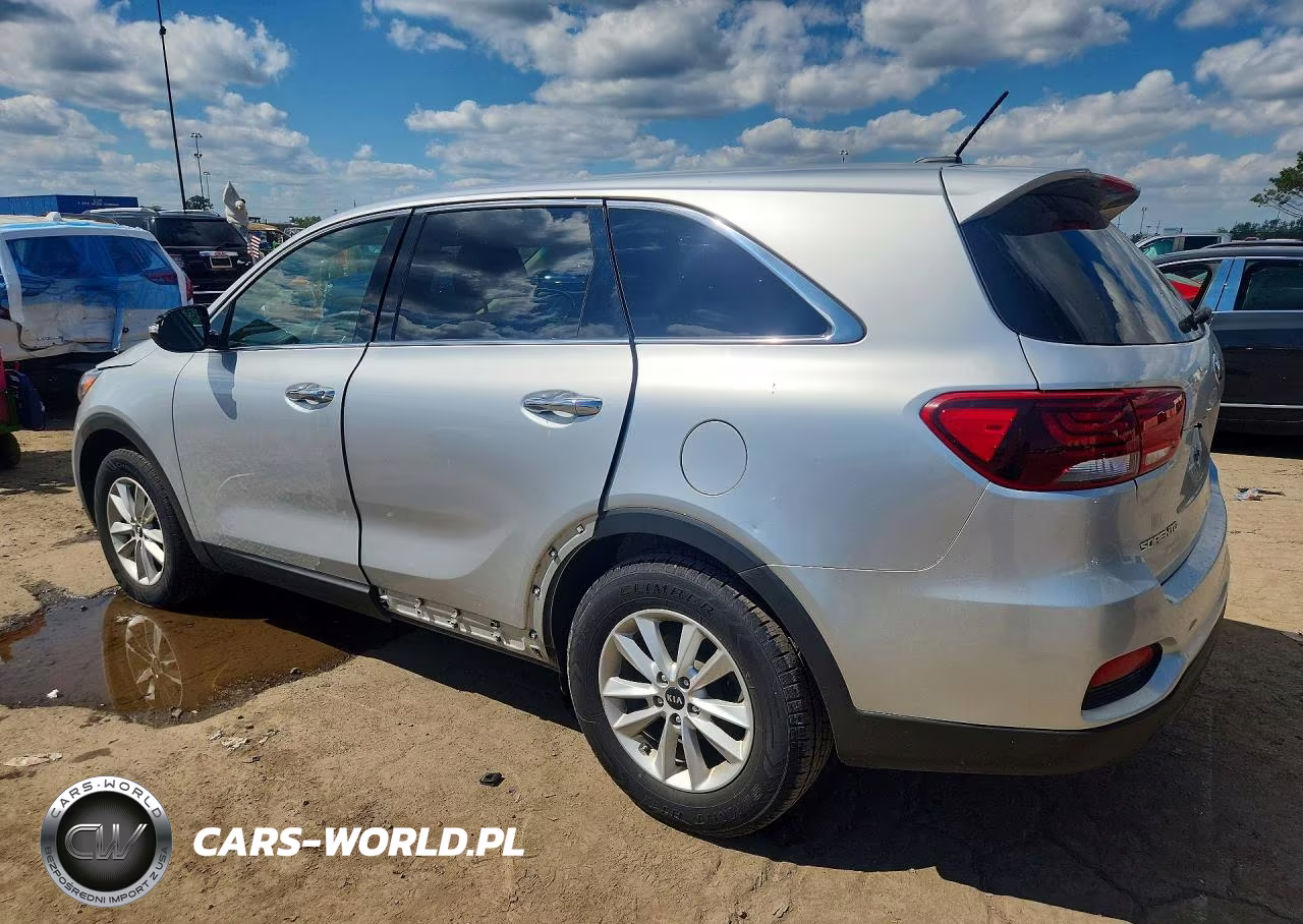 2019 Kia Sorento L VIN:5XYPG4A32KG580729 - 2