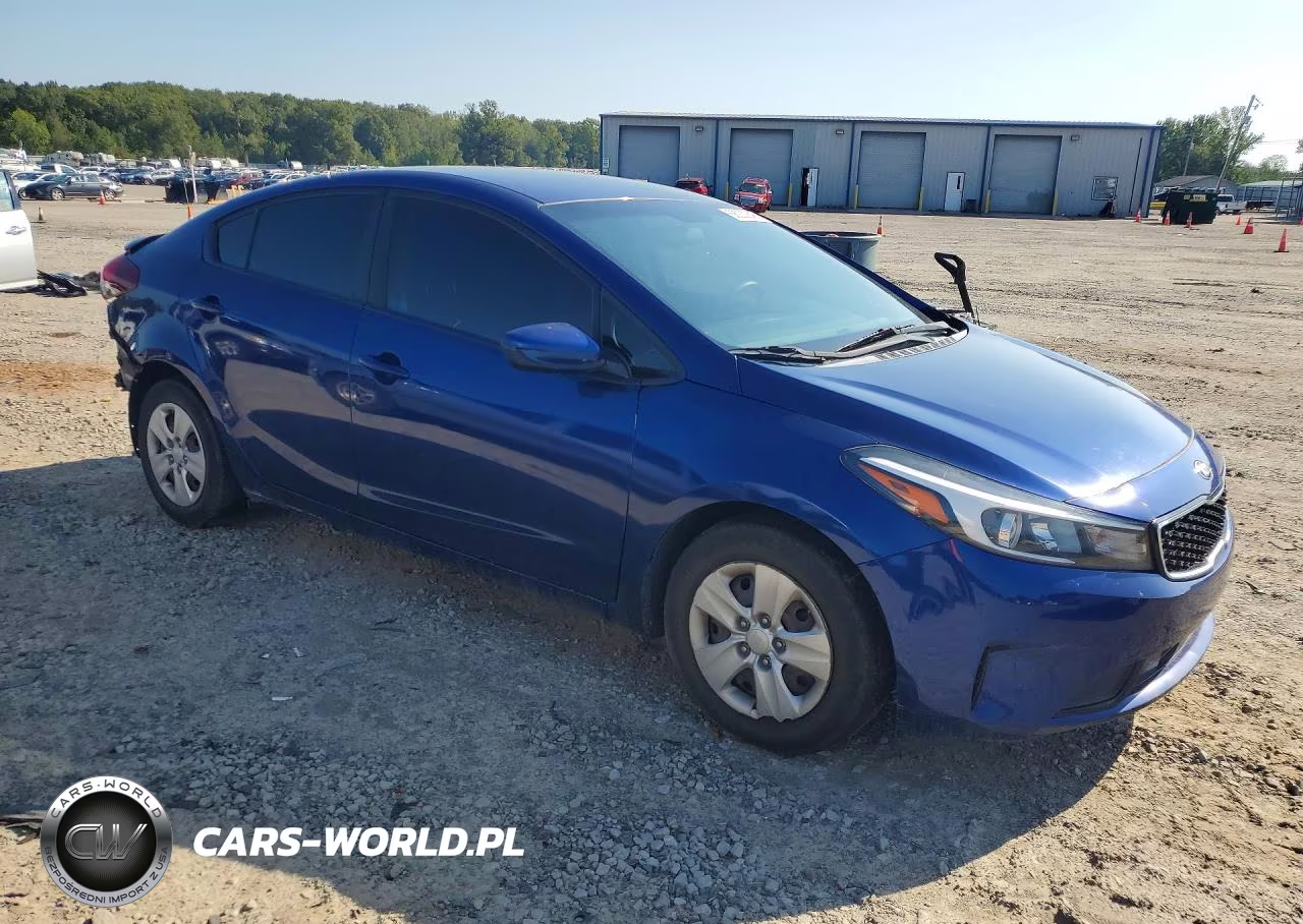 2017 Kia Forte Lx VIN:3KPFK4A70HE083293 - 4