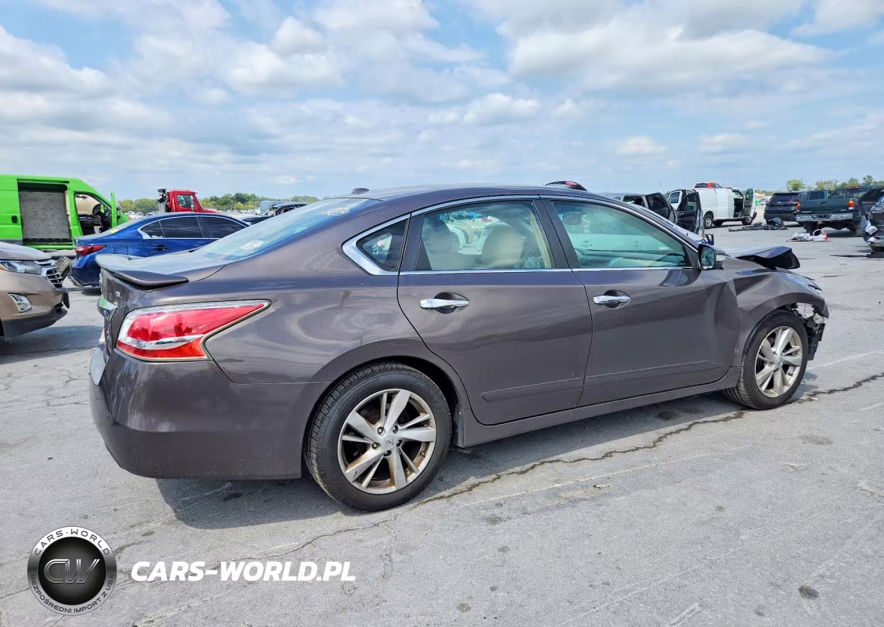 2013 Nissan Altima 2.5 VIN:1N4AL3AP9DC911057 - 3