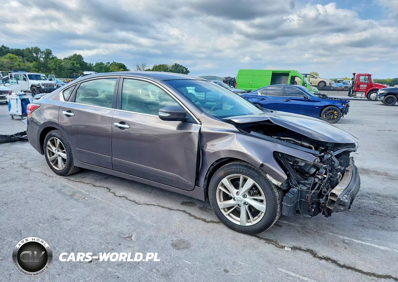 2013 Nissan Altima 2.5 VIN:1N4AL3AP9DC911057 - 4
