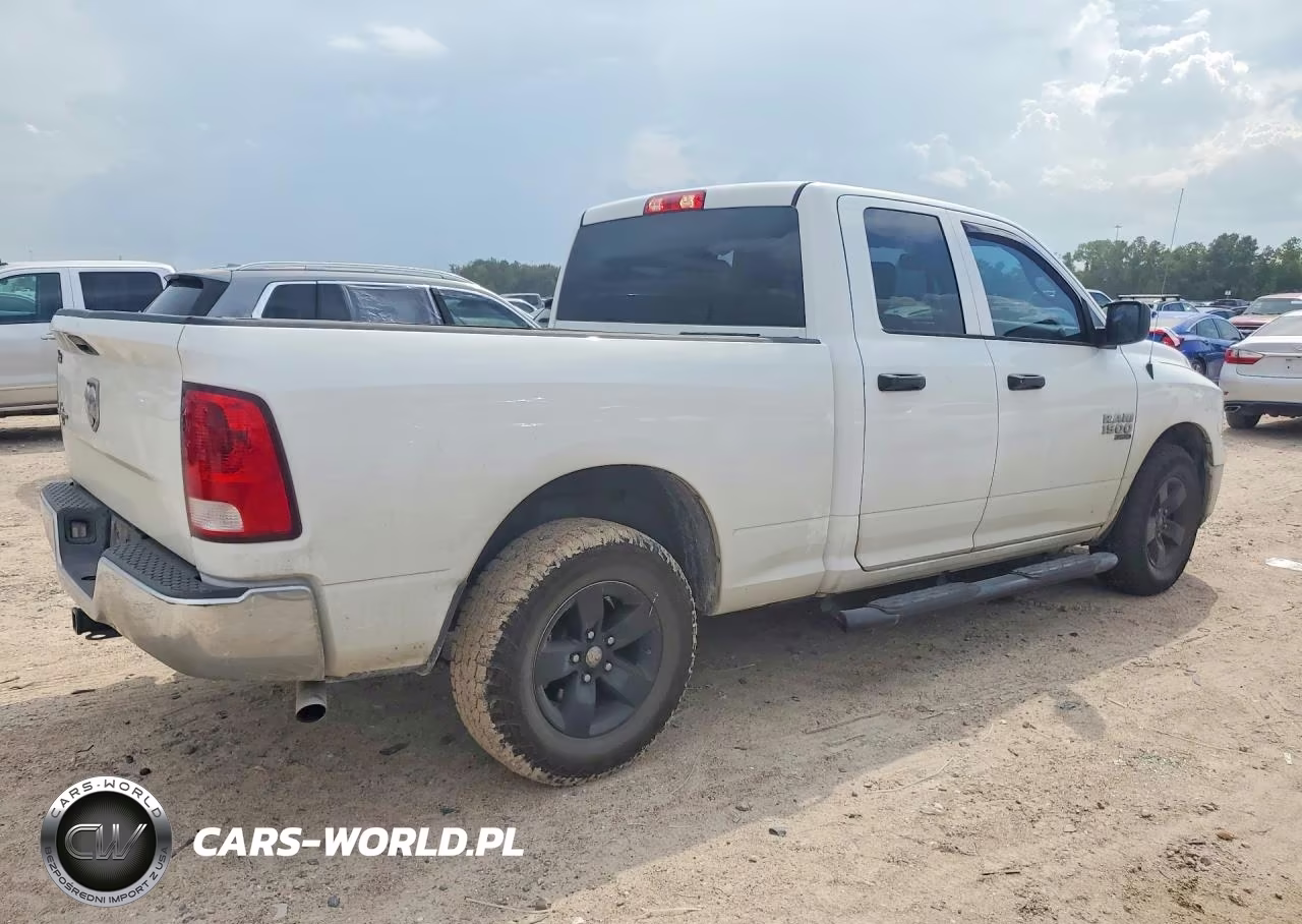 2020 Ram 1500 Classic Tradesman VIN:1C6RR6FG4LS128049 - 3