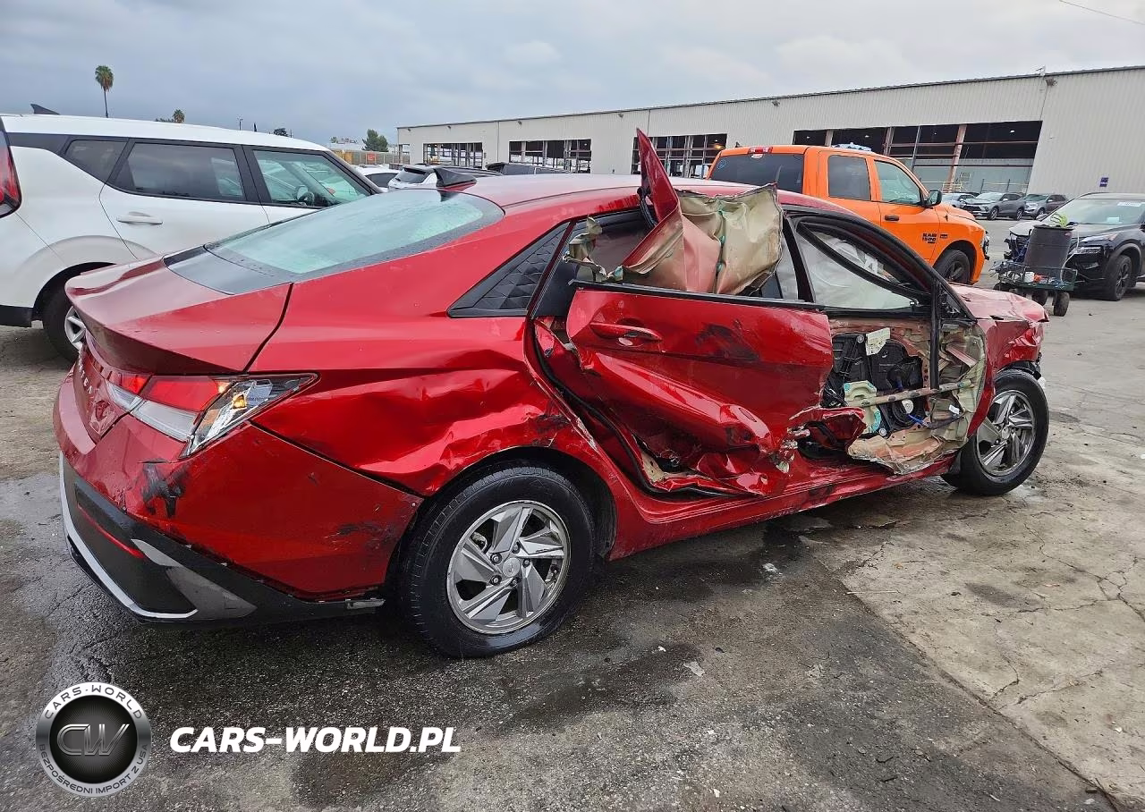 2025 Hyundai Elantra Se VIN:KMHLL4DG3SU035304 - 3