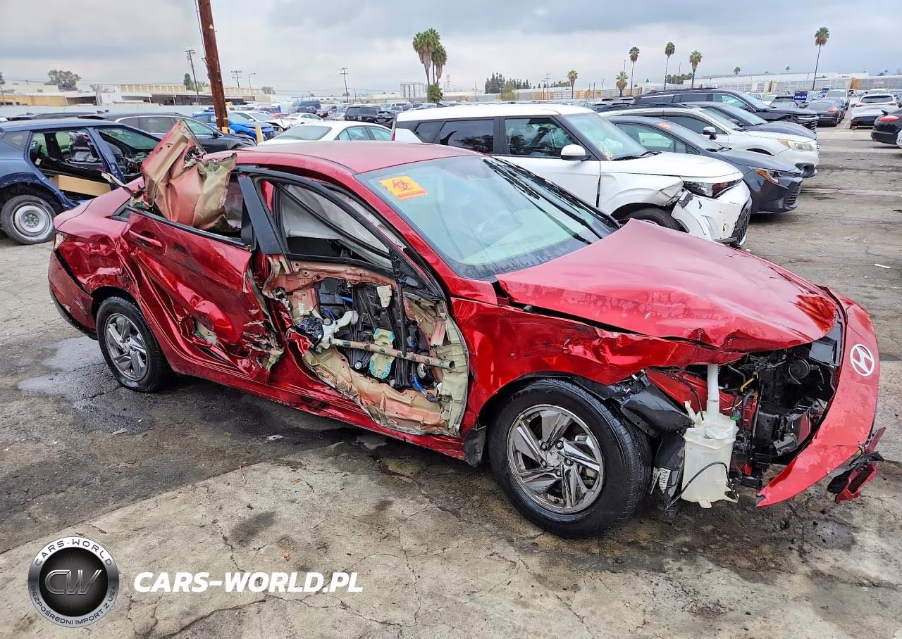 2025 Hyundai Elantra Se VIN:KMHLL4DG3SU035304 - 4
