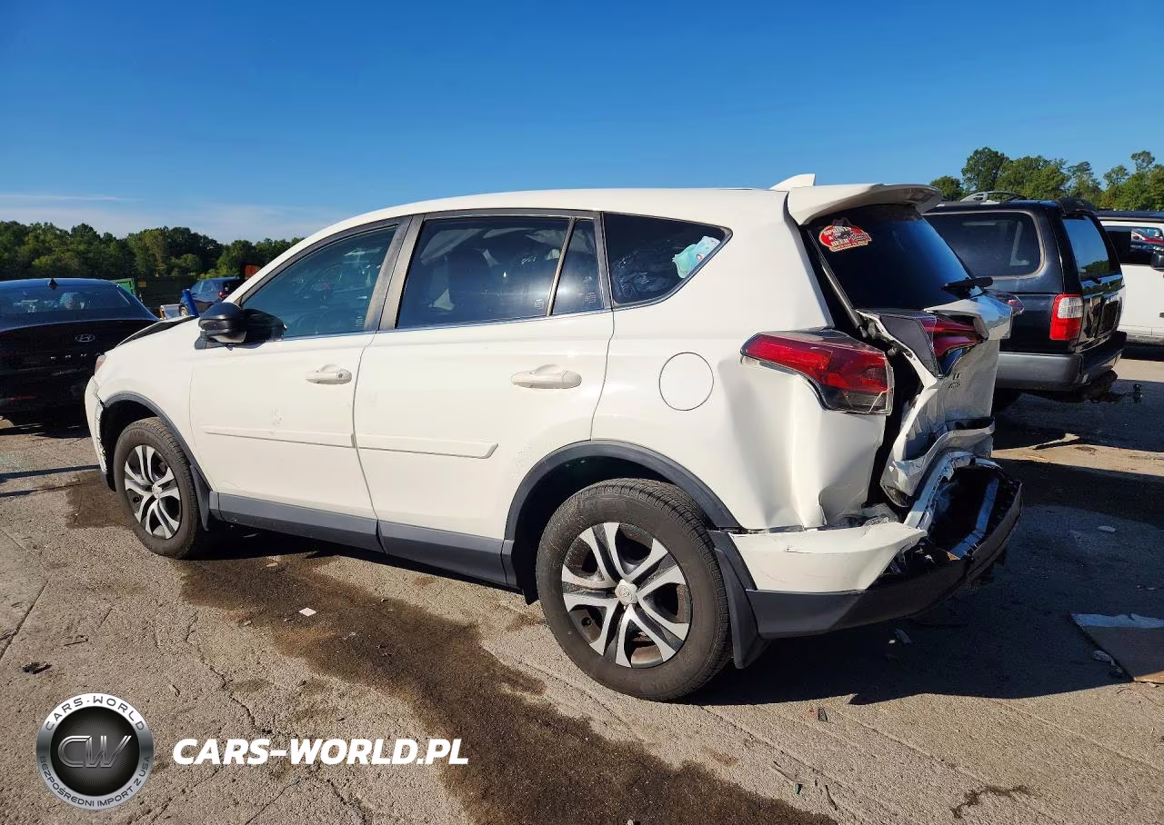 2018 Toyota Rav4 Le VIN:JTMBFREV1JJ248852 - 2