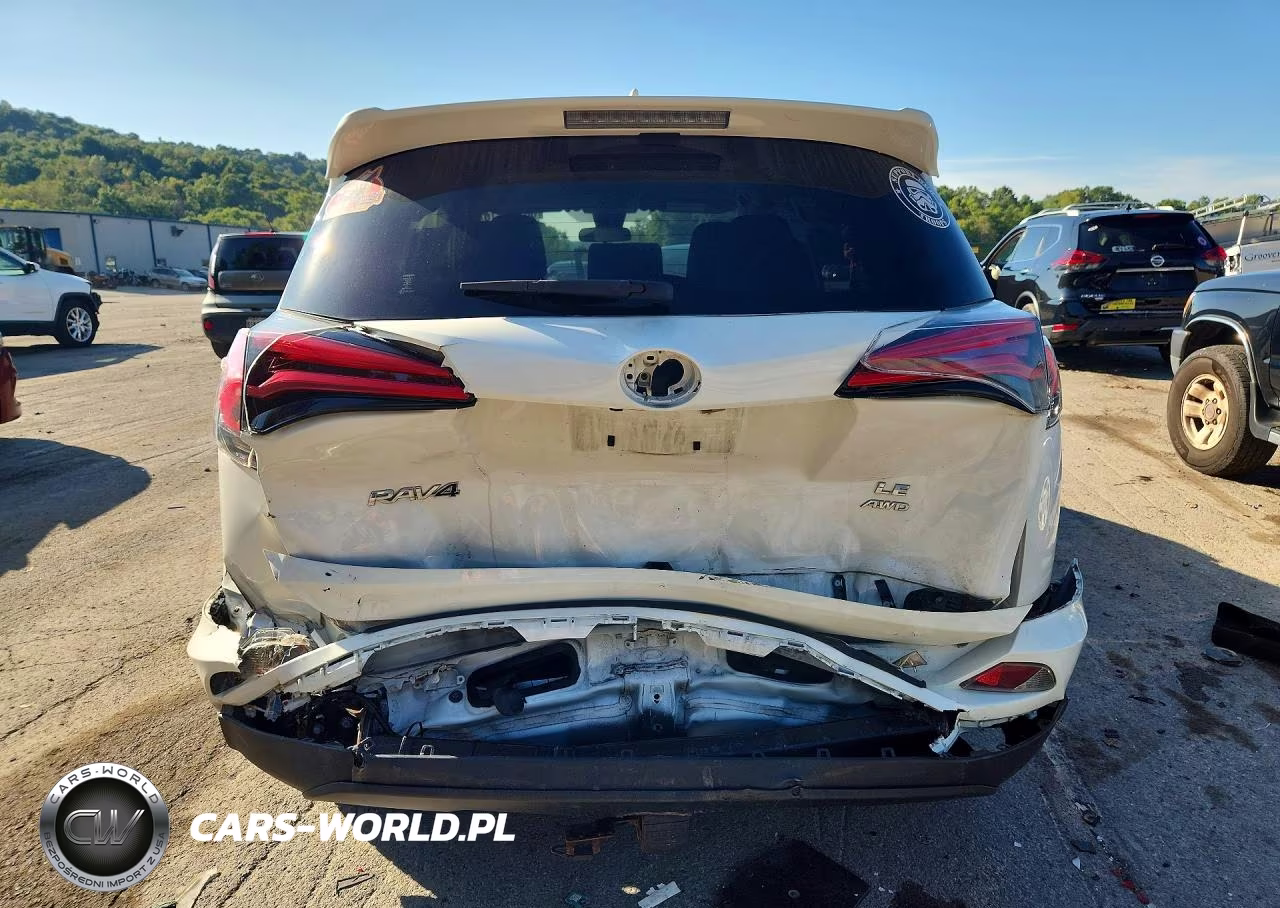 2018 Toyota Rav4 Le VIN:JTMBFREV1JJ248852 - 6